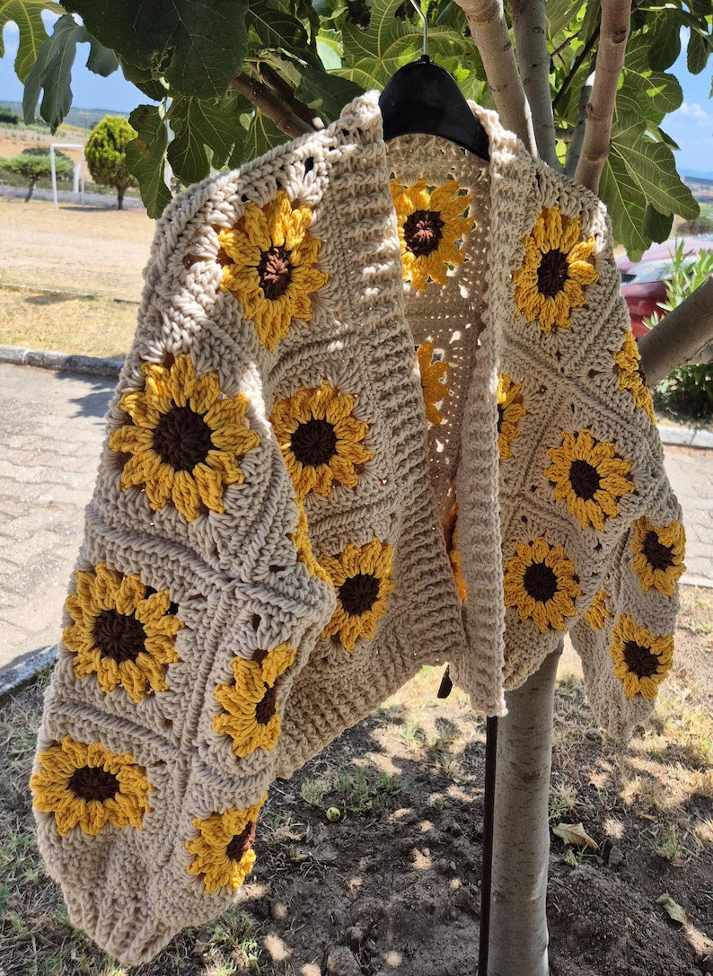 Häkelanleitung Sonnenblumen Cardigan